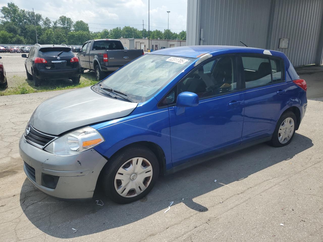 NISSAN VERSA S