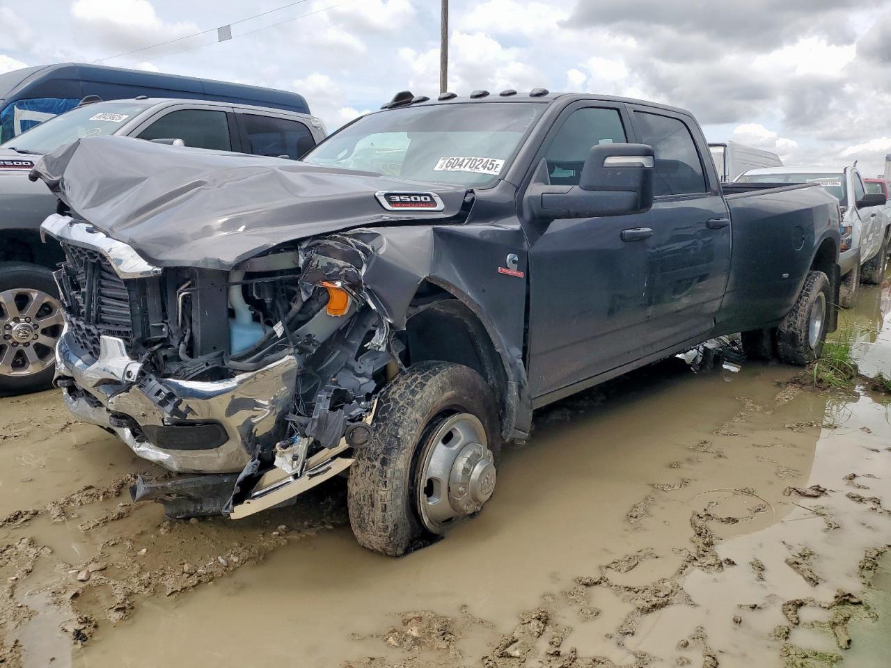 RAM 3500 TRADESMAN