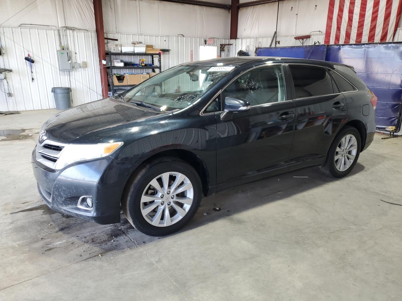TOYOTA VENZA LE