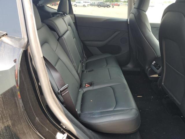 2024 TESLA MODEL Y 7SAYGDEE3RA216126