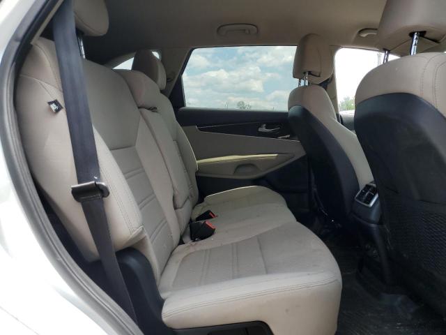 2017 KIA SORENTO LX - 5XYPGDA50HG235029