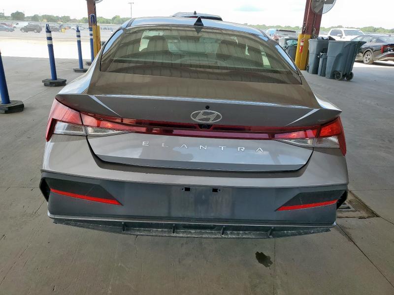 2024 HYUNDAI ELANTRA SE KMHLM4DG0RU663179