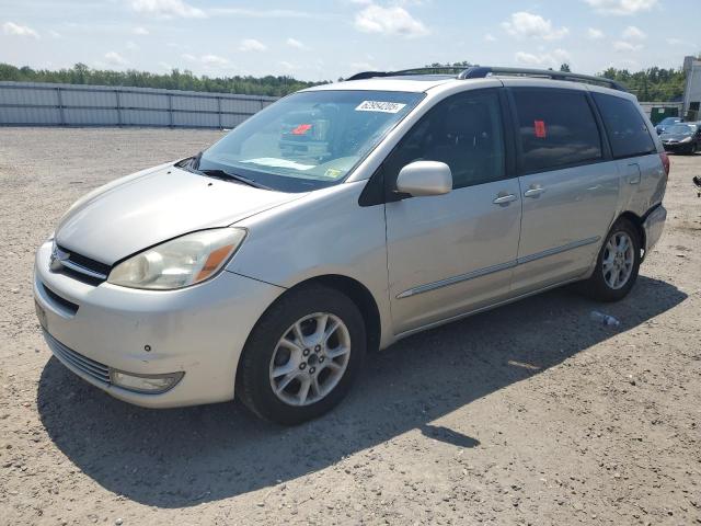 TOYOTA SIENNA XLE