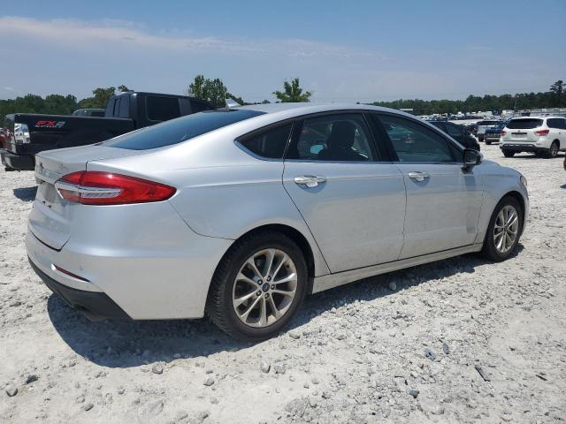 Vin: 3fa6p0hd8kr213235, lot: 61740655, ford fusion se 20193