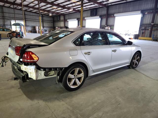 Vin: 1vwbp7a3xcc028491, lot: 62273405, volkswagen passat se 20123