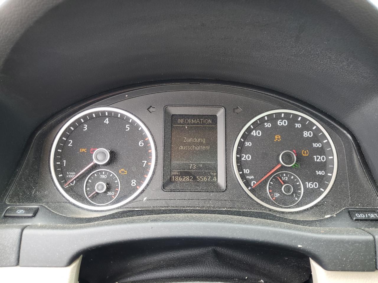 Volkswagen Tiguan s 2011