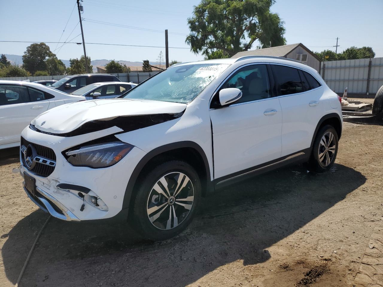 MERCEDES-BENZ GLA-CLASS 250