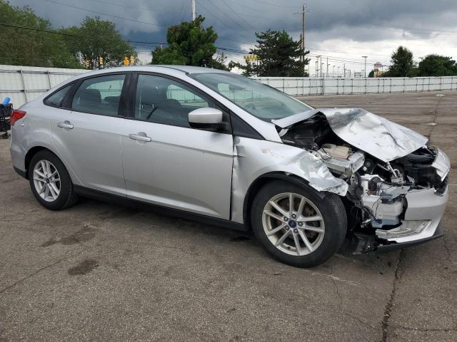 Vin: 1fadp3f21jl235570, lot: 59435945, ford focus se 20184