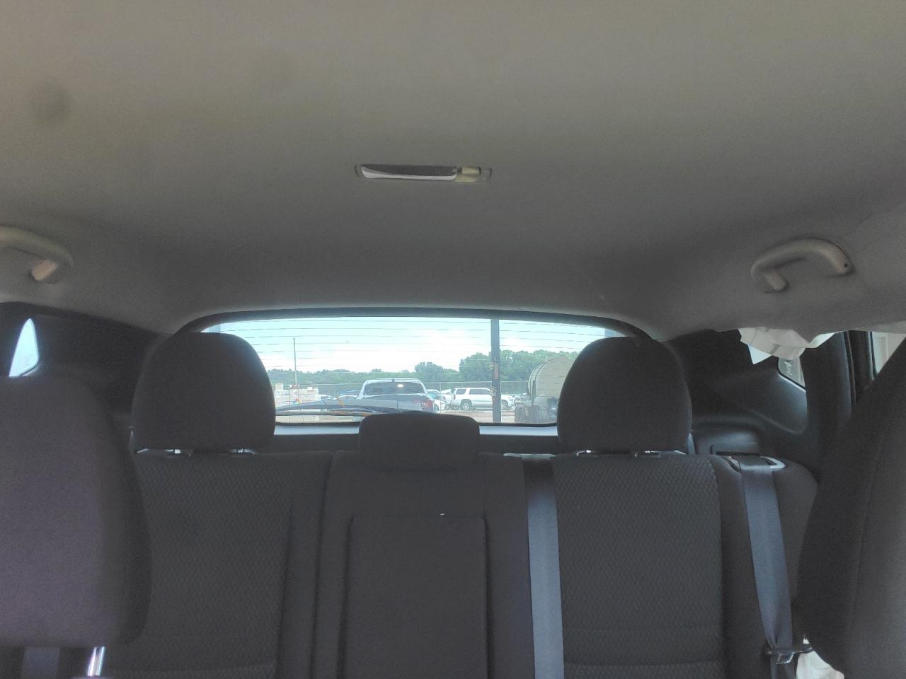 NISSAN ROGUE SPORT S