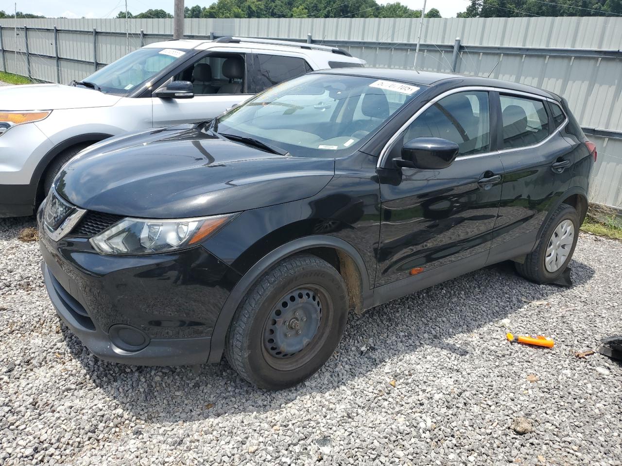 NISSAN ROGUE SPORT S