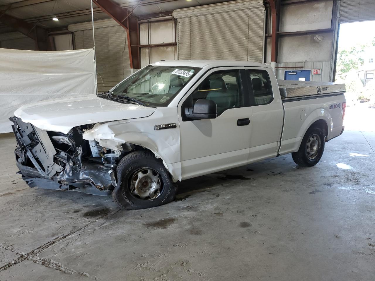 FORD F-150 SUPER CAB