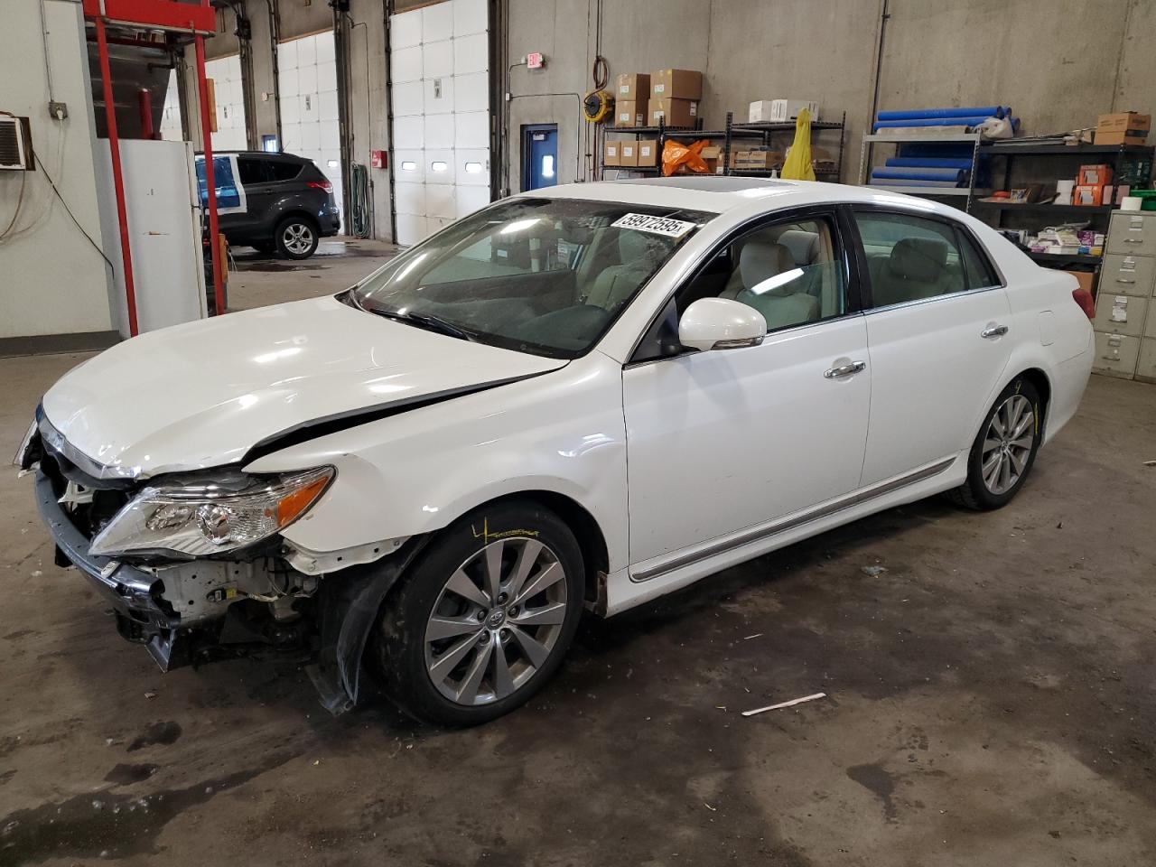 TOYOTA AVALON BASE