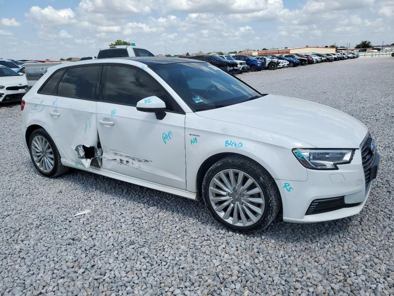 2017 AUDI A3 E-TRON WAUUPBFF2HA092333