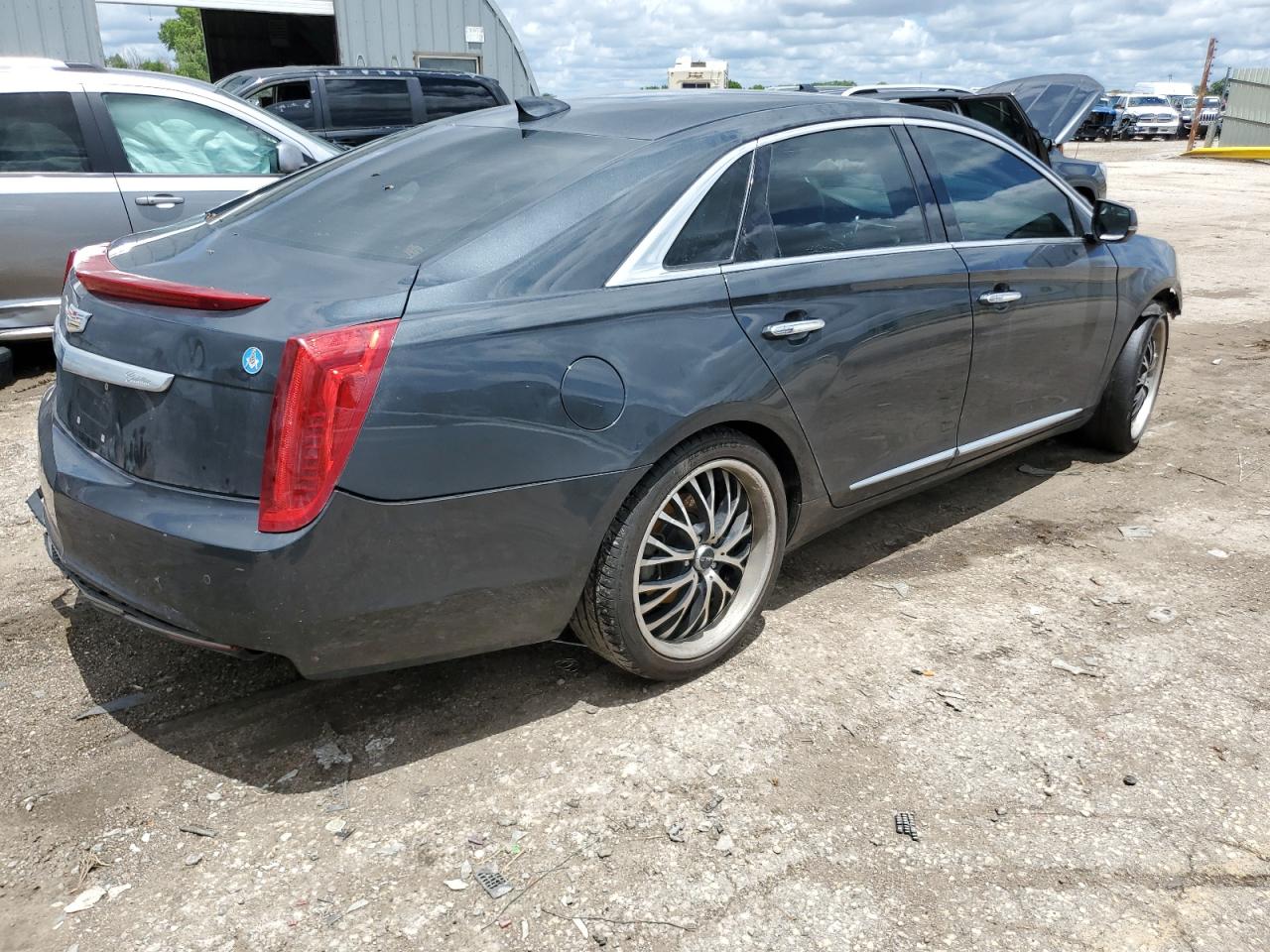 CADILLAC XTS LUXURY