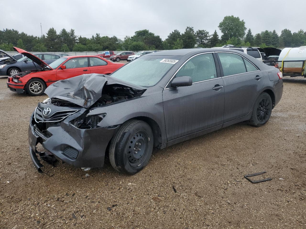 TOYOTA CAMRY BASE
