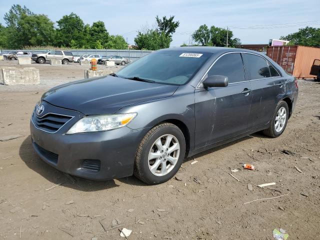TOYOTA CAMRY BASE