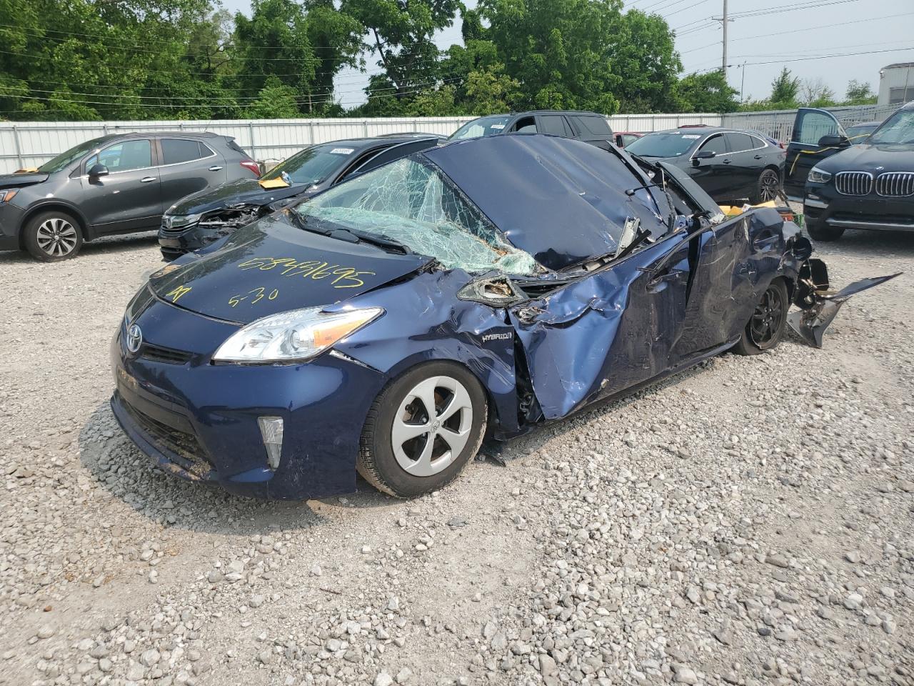TOYOTA PRIUS