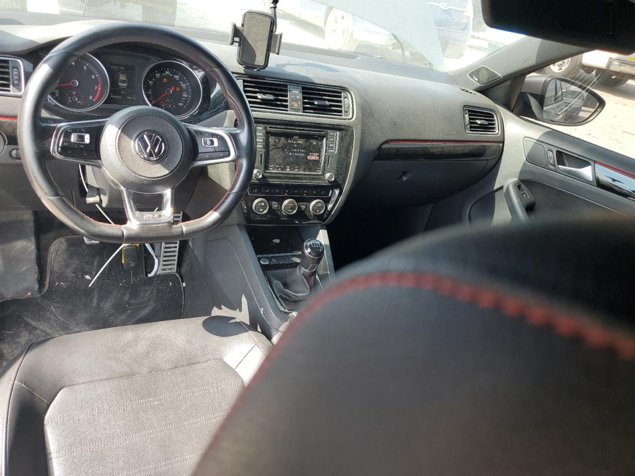 VOLKSWAGEN JETTA GLI