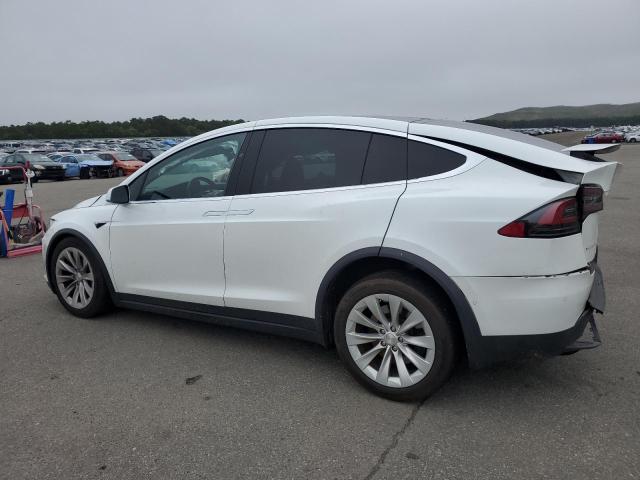 Vin: 5yjxcde2xhf077513, lot: 59176815, tesla model x 20172