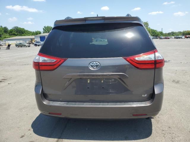 2018 TOYOTA SIENNA LE 5TDKZ3DC1JS952220