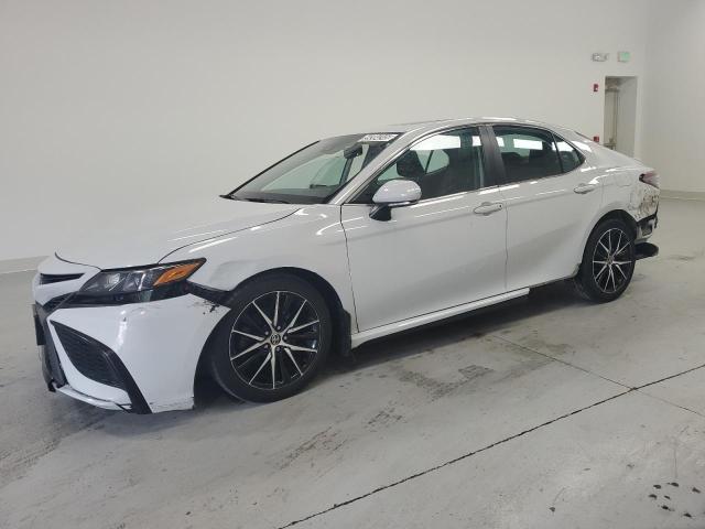 Vin: 4t1g11akxpu168521, lot: 59304245, toyota camry se night shade 2023 img_1