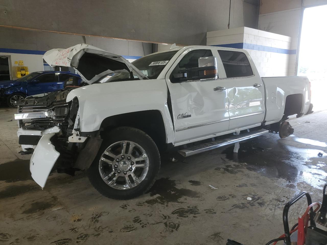CHEVROLET SILVERADO K2500 HIGH COUNTRY