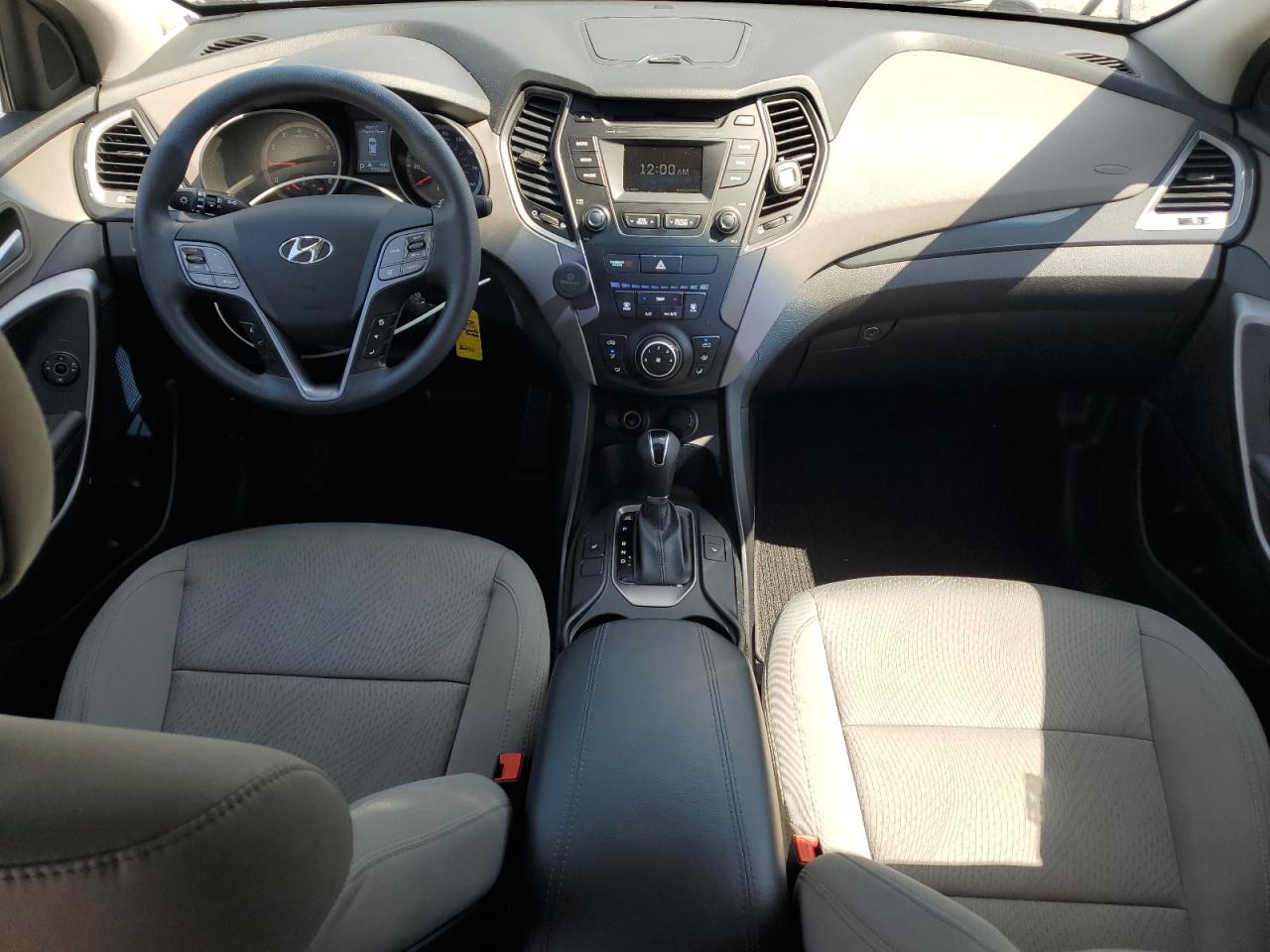 Hyundai Santa fe s 2016