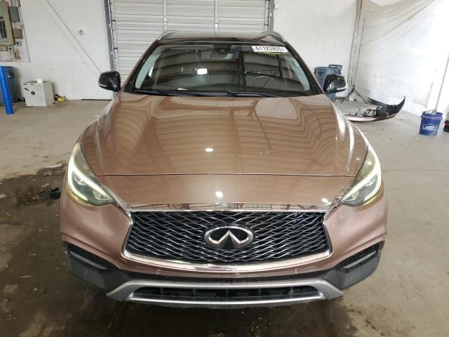 2017 INFINITI QX30 BASE SJKCH5CR3HA032635