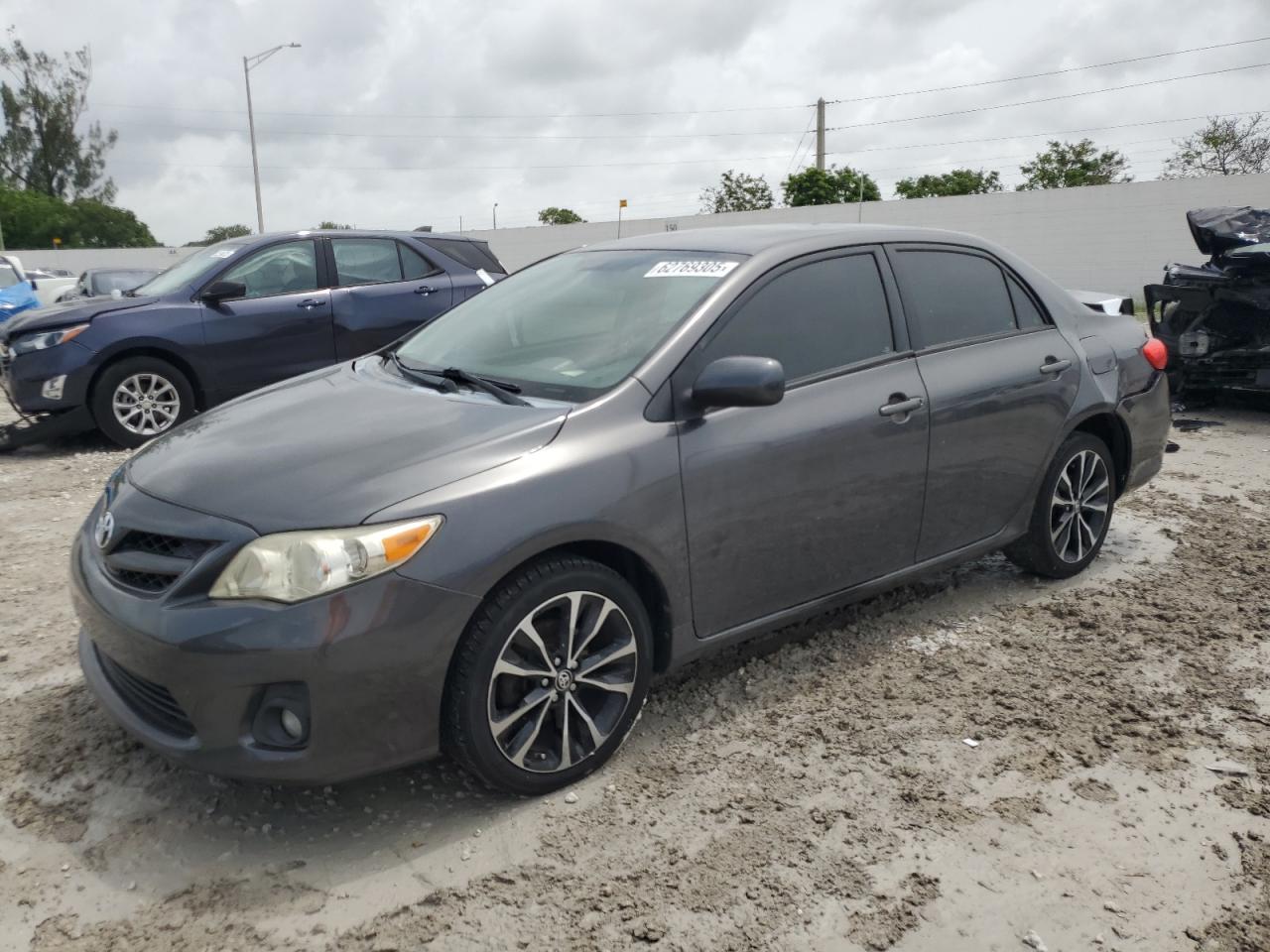 TOYOTA COROLLA BASE