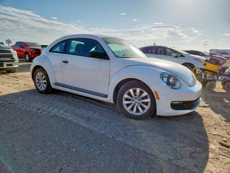 2016 VOLKSWAGEN BEETLE 1.8 3VWF17ATXGM606256