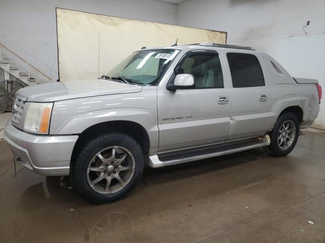 CADILLAC ESCALADE E