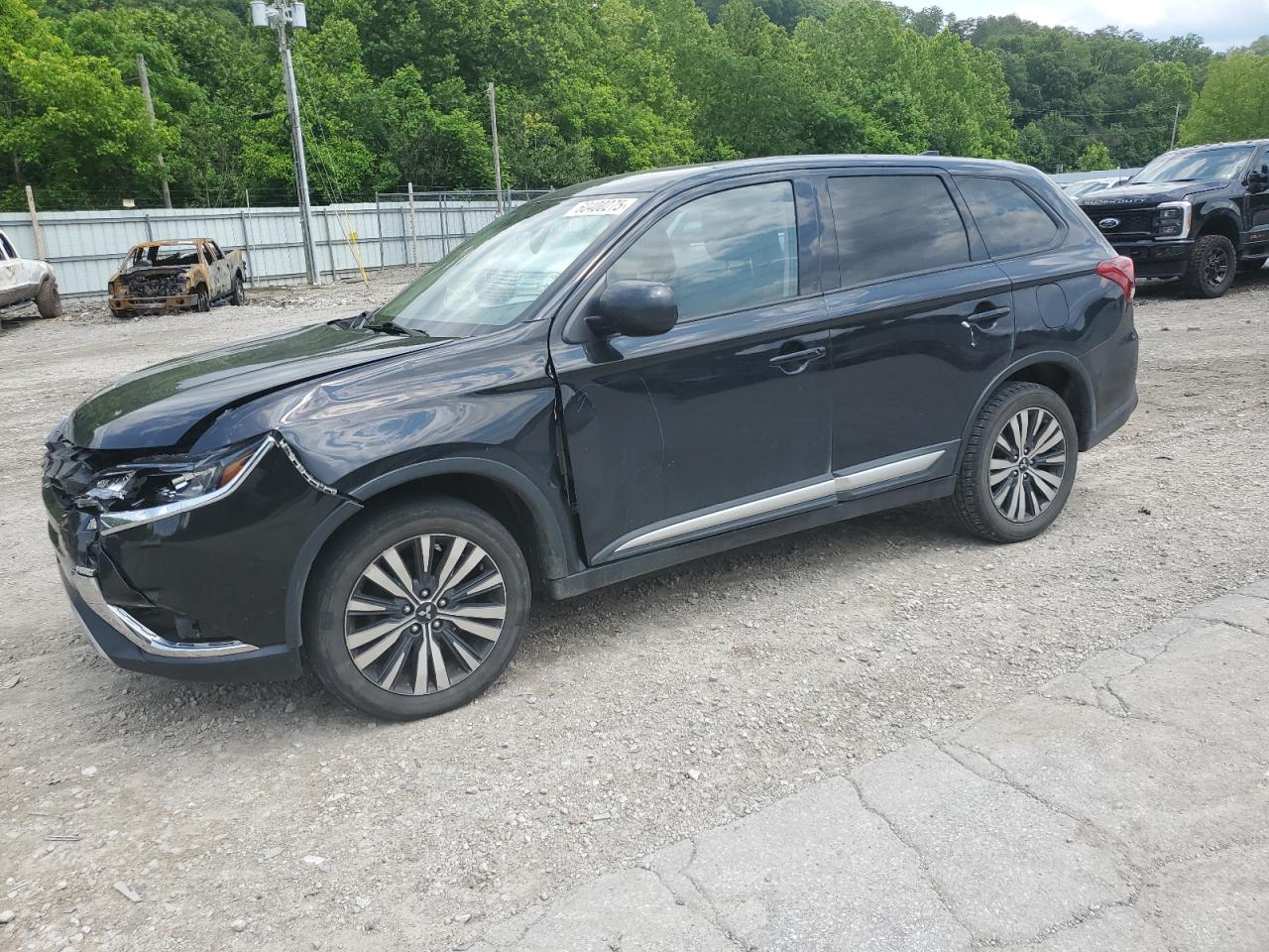 MITSUBISHI OUTLANDER ES