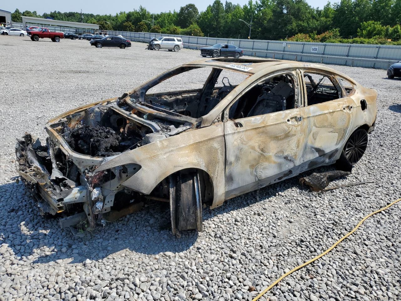 FORD FUSION SE