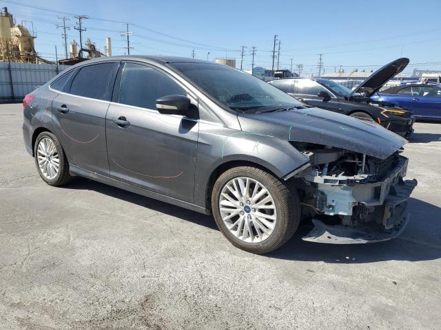 Vin: 1fadp3j22hl279854, lot: 61209135, ford focus titanium 20174
