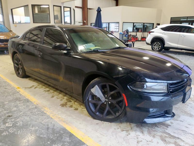 Vin: 2c3cdxbg4kh745261, lot: 60784915, dodge charger sxt 20194