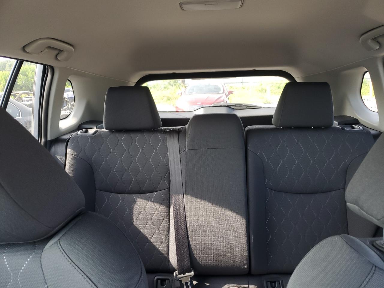 TOYOTA COROLLA CROSS LE