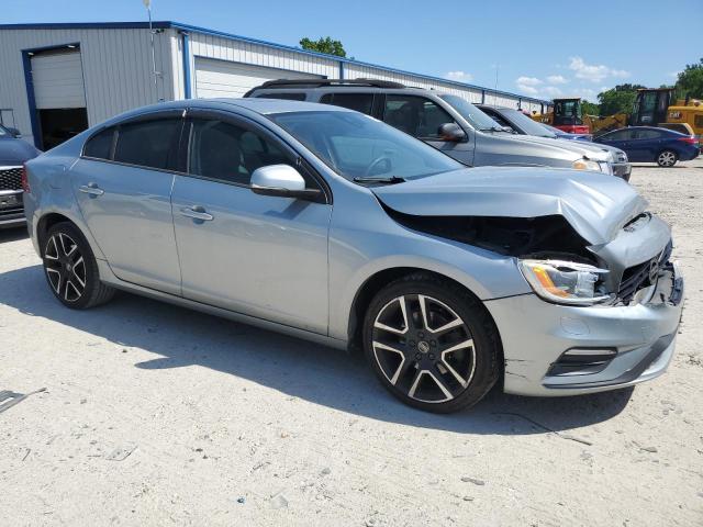 Vin: yv126mfl1h2434440, lot: 61435735, volvo s60 20174