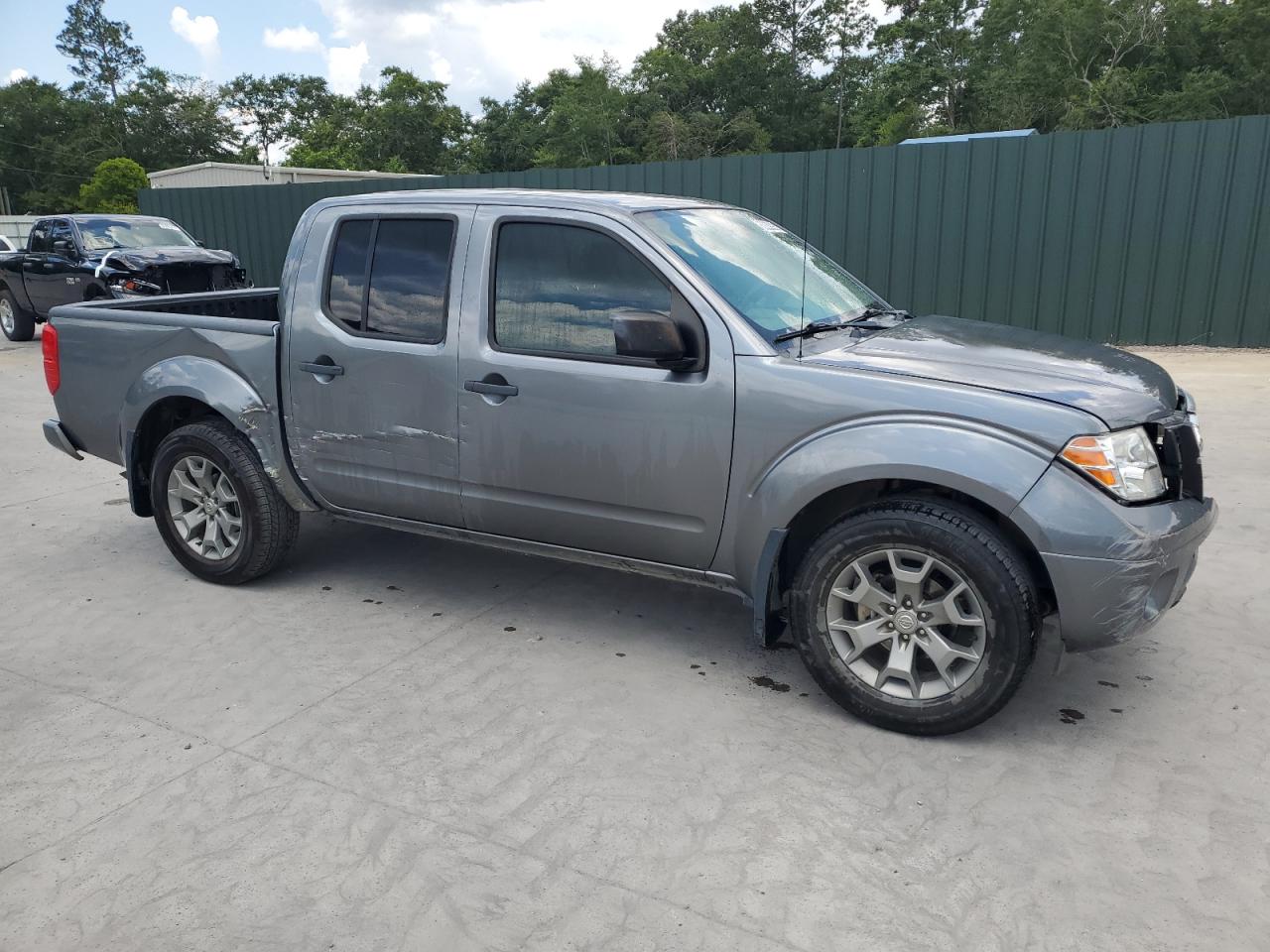 NISSAN FRONTIER S
