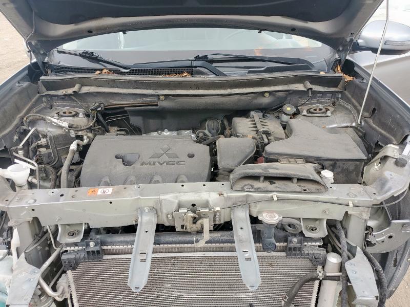 2019 MITSUBISHI OUTLANDER - JA4AD3A32KZ040091