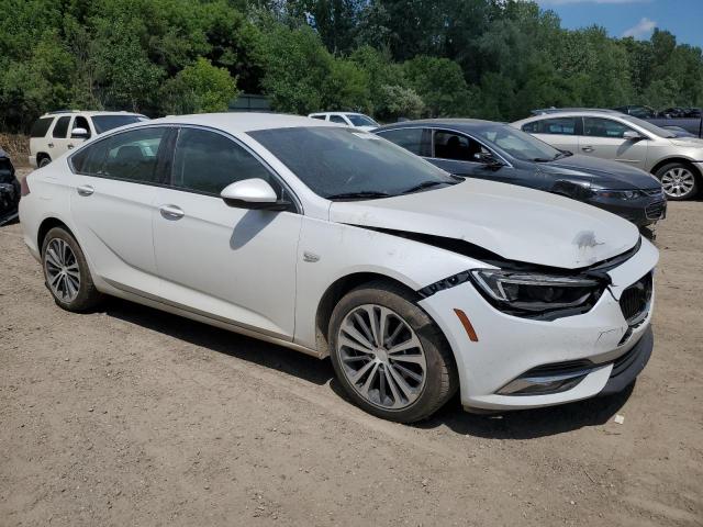 2019 BUICK REGAL ESSE W04GP6SX5K1011235