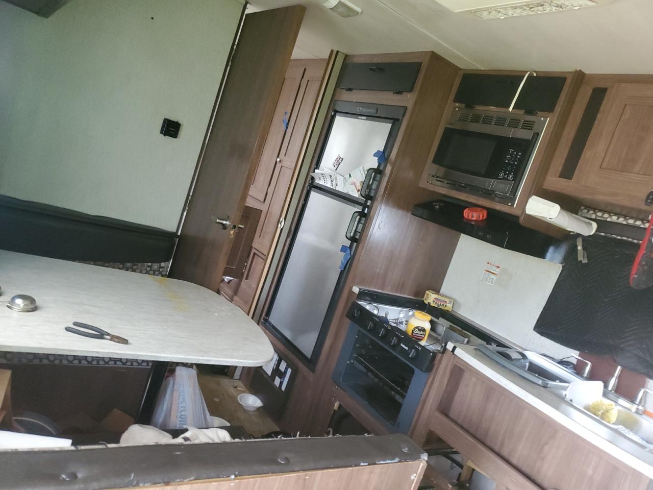 Lot #3239253137 2018 HEART LAND PROWLER