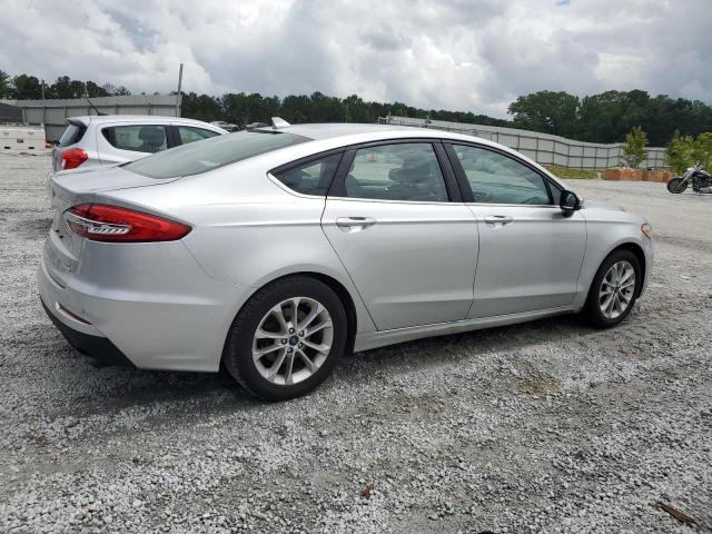 Vin: 3fa6p0hd8kr230472, lot: 59808085, ford fusion se 20193