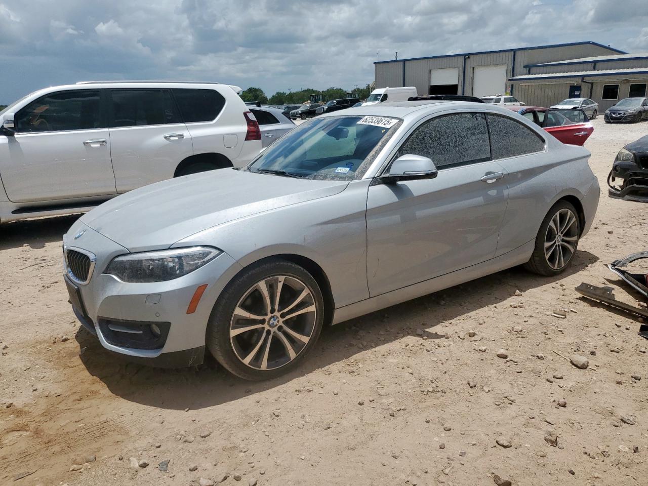 BMW 2 SERIES XI SULEV