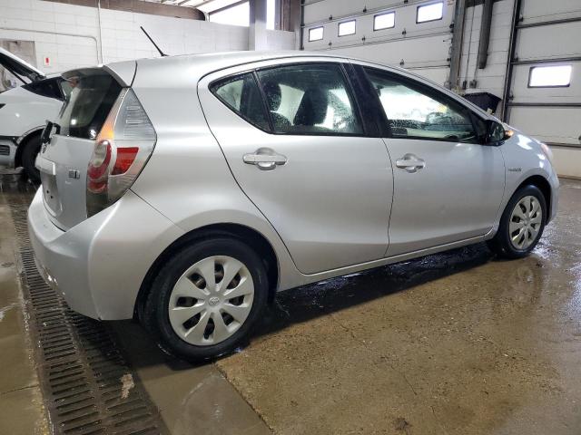 Vin: jtdkdtb39c1523859, lot: 61646385, toyota prius 20123