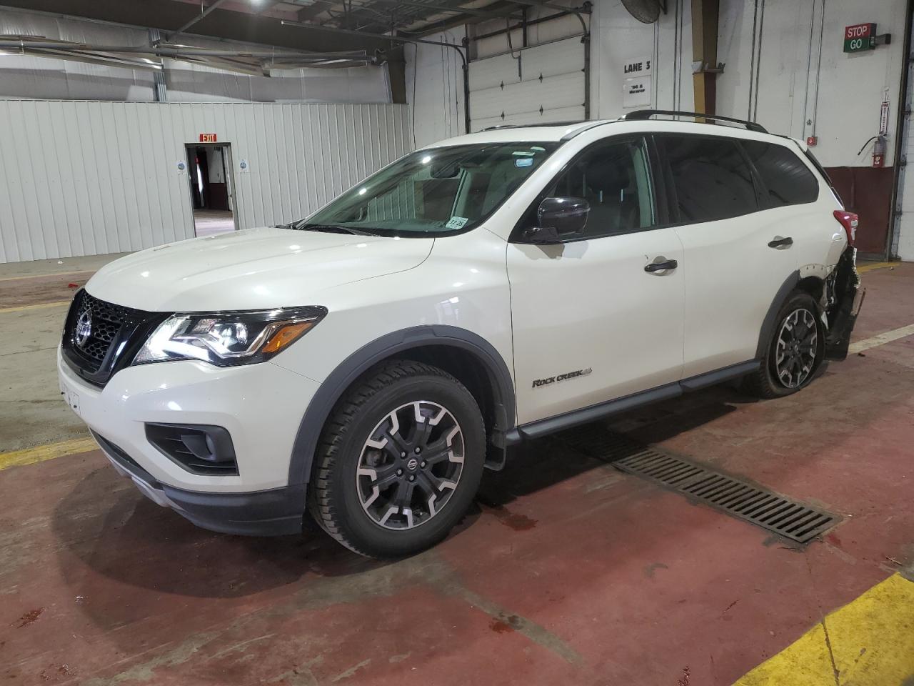 NISSAN PATHFINDER SL