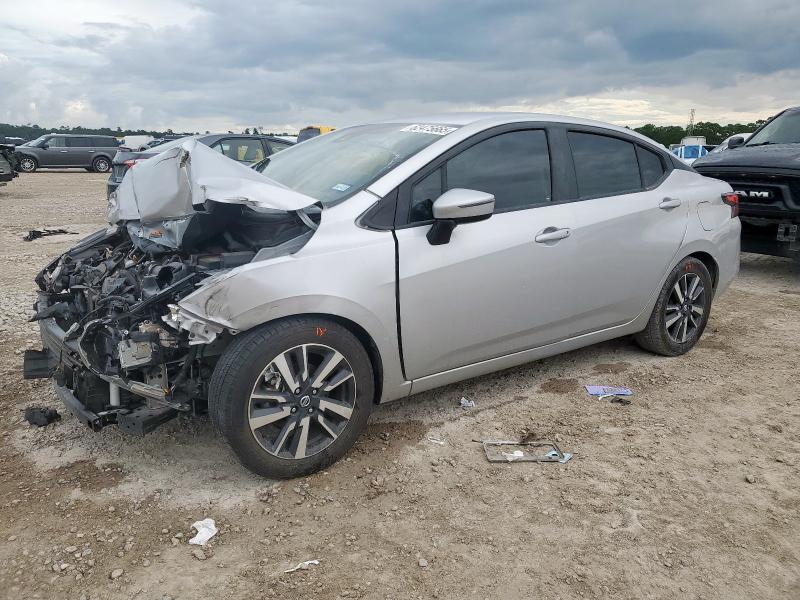 NISSAN VERSA SV
