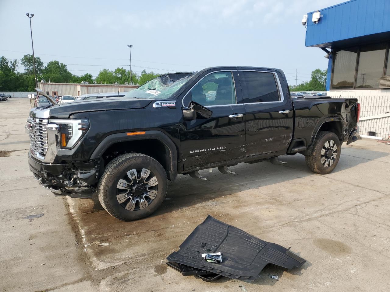 GMC SIERRA K2500 DENALI