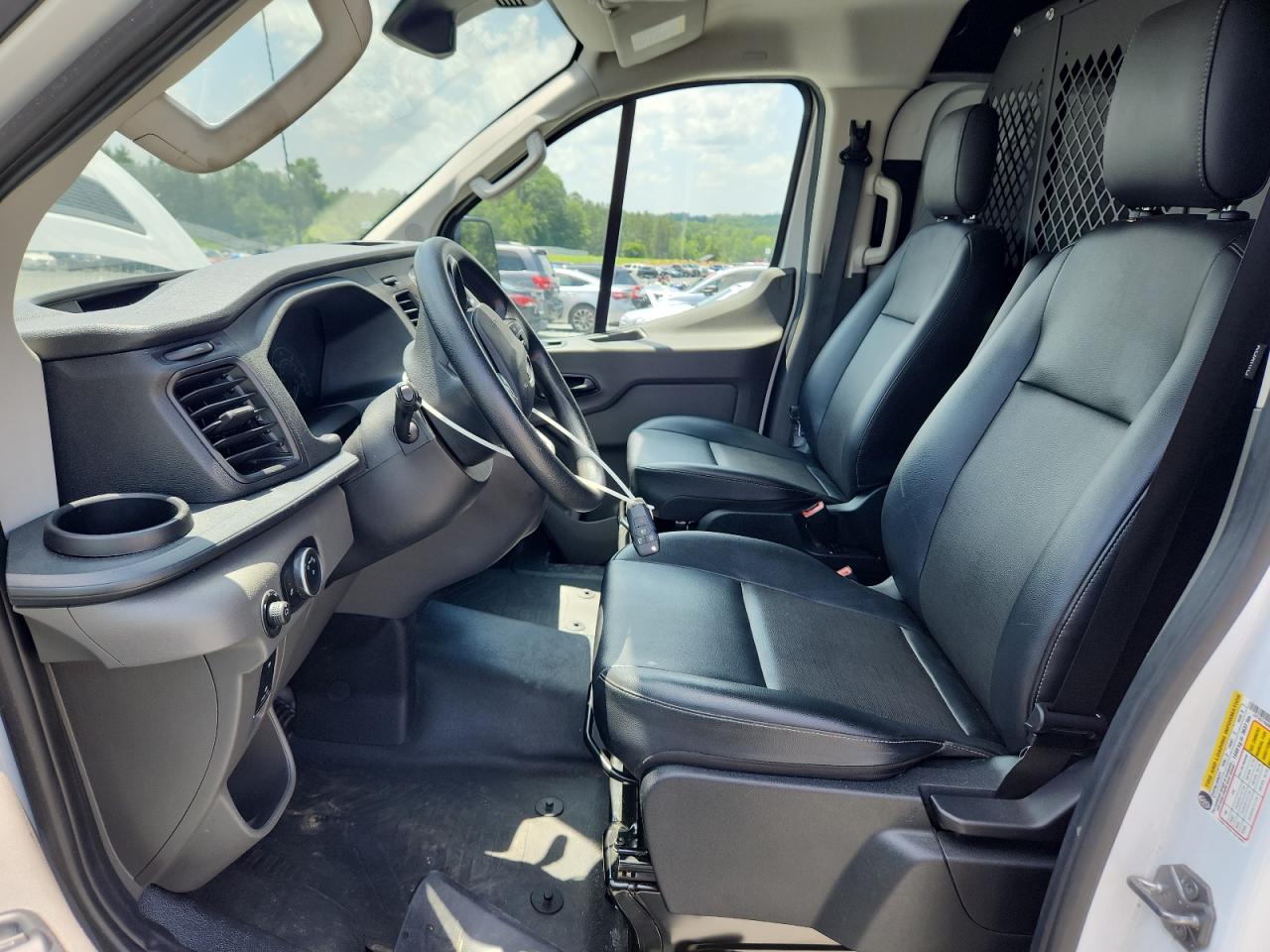 Lot #3308338052 2022 FORD TRANSIT T-