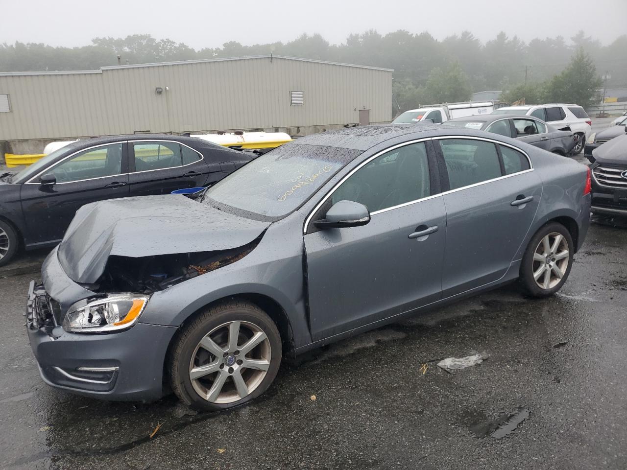 VOLVO S60 PREMIER