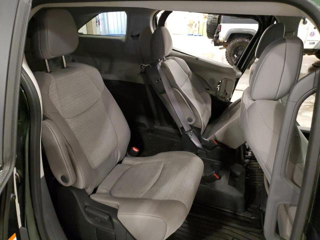 2024 TOYOTA SIENNA LE - 5TDKSKFC4RS138389